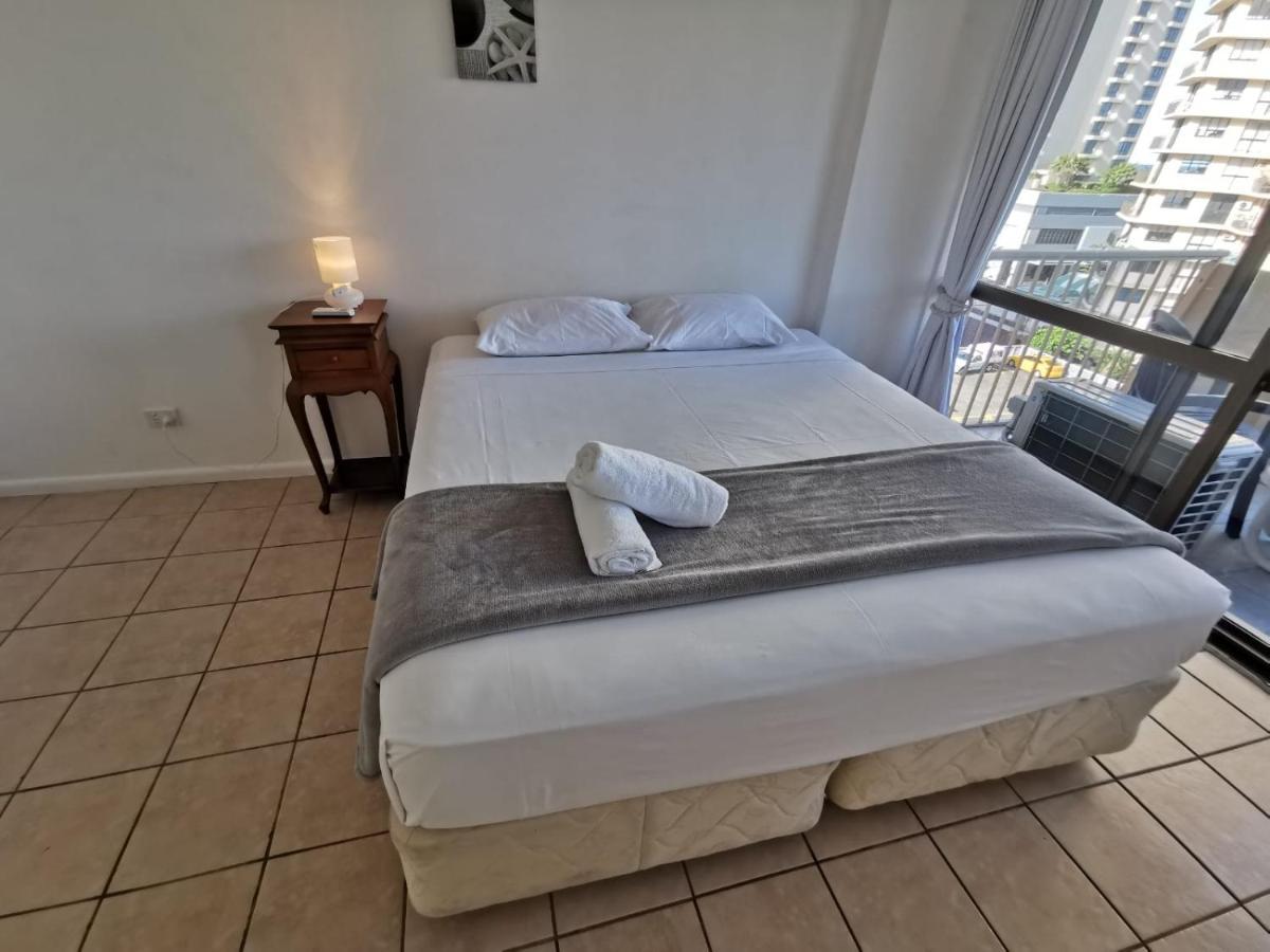 Surfers Holiday Apartments 黄金海岸 外观 照片