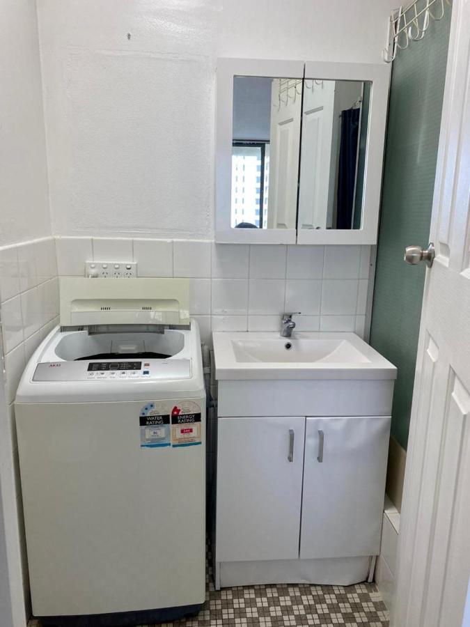 Surfers Holiday Apartments 黄金海岸 外观 照片