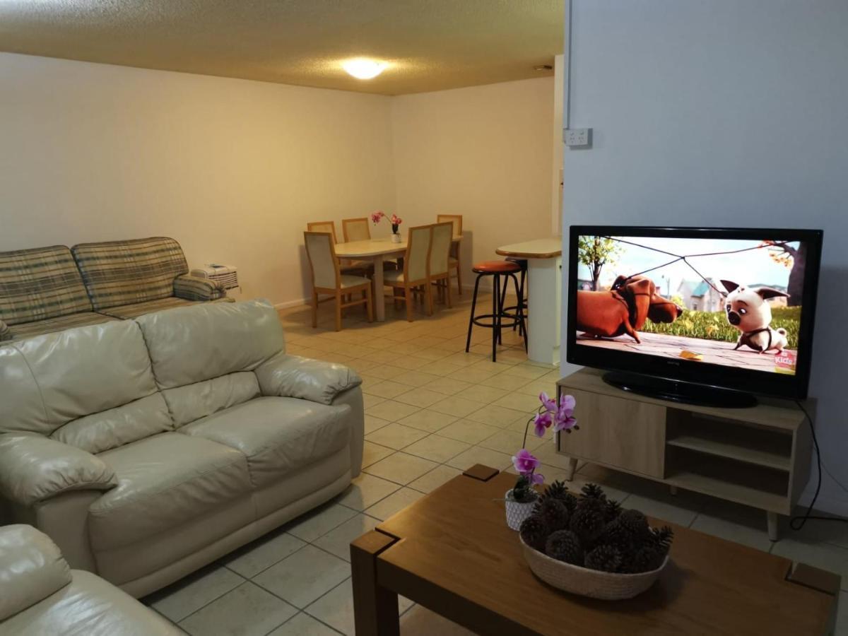 Surfers Holiday Apartments 黄金海岸 外观 照片