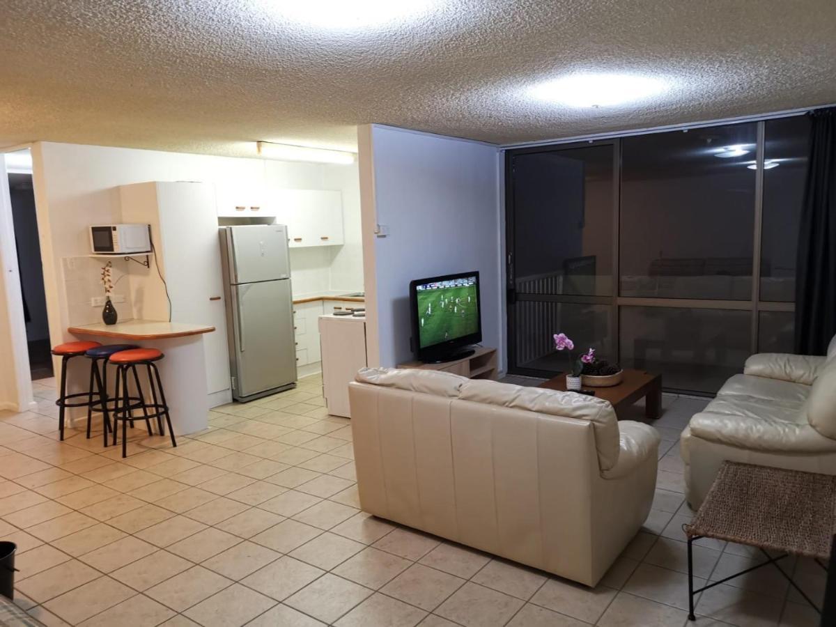 Surfers Holiday Apartments 黄金海岸 外观 照片