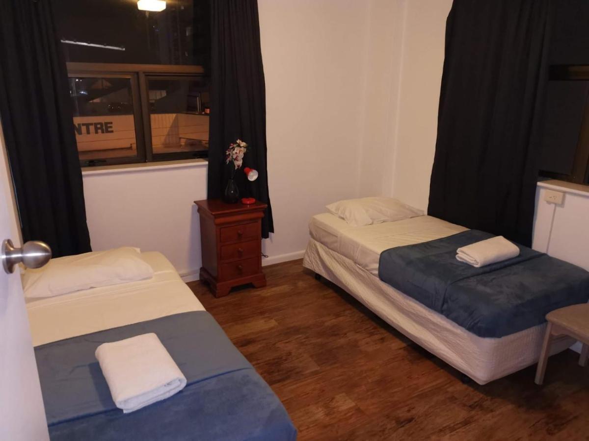 Surfers Holiday Apartments 黄金海岸 外观 照片